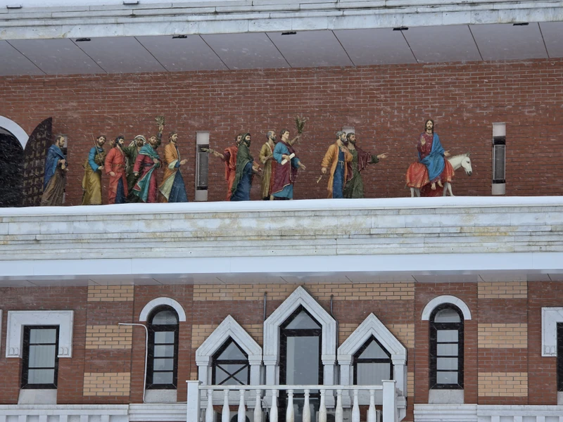 Посетили экскурсию по Йошкар‑Оле и в полном восторге несмотря на метель. Однозначно стоит ехать. Экскурсия понравилась