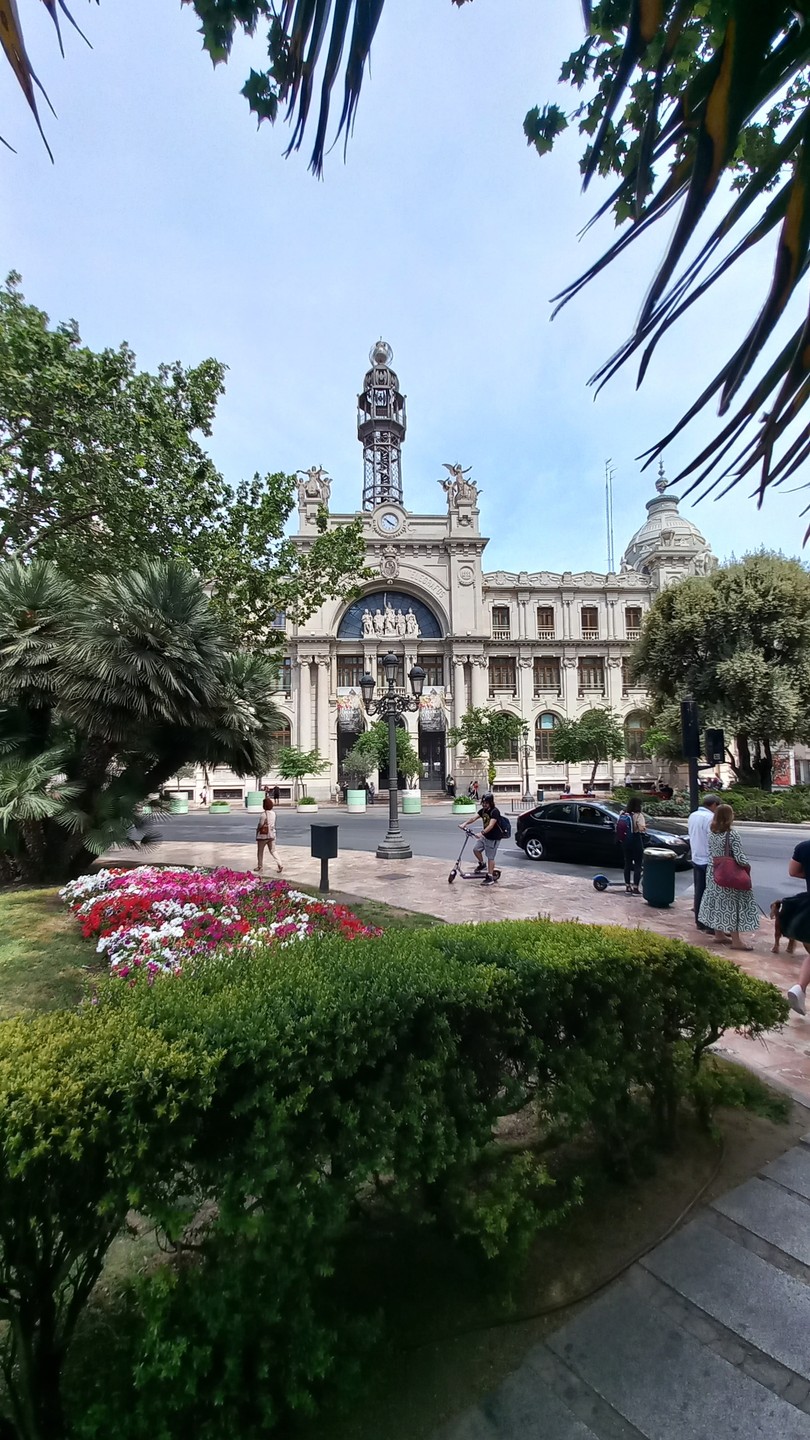 Влюбиться в Валенсию за один день (Илья)