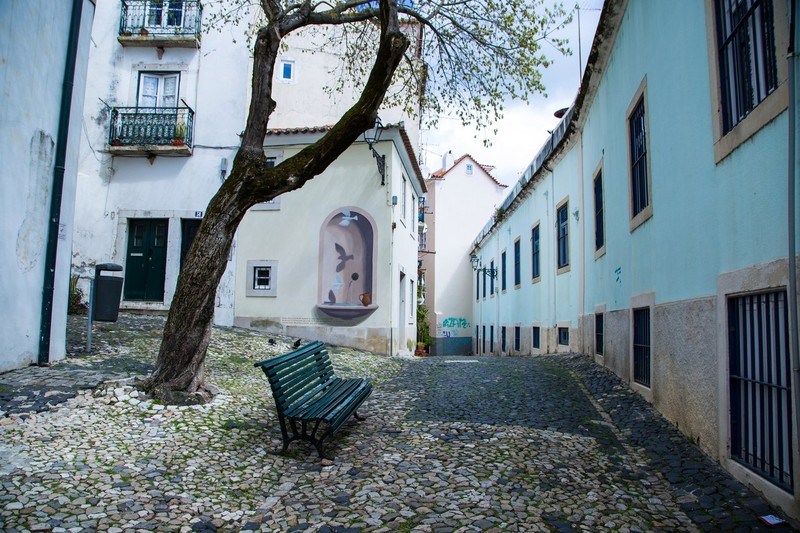 Теплая встреча с солнечным Лиссабоном