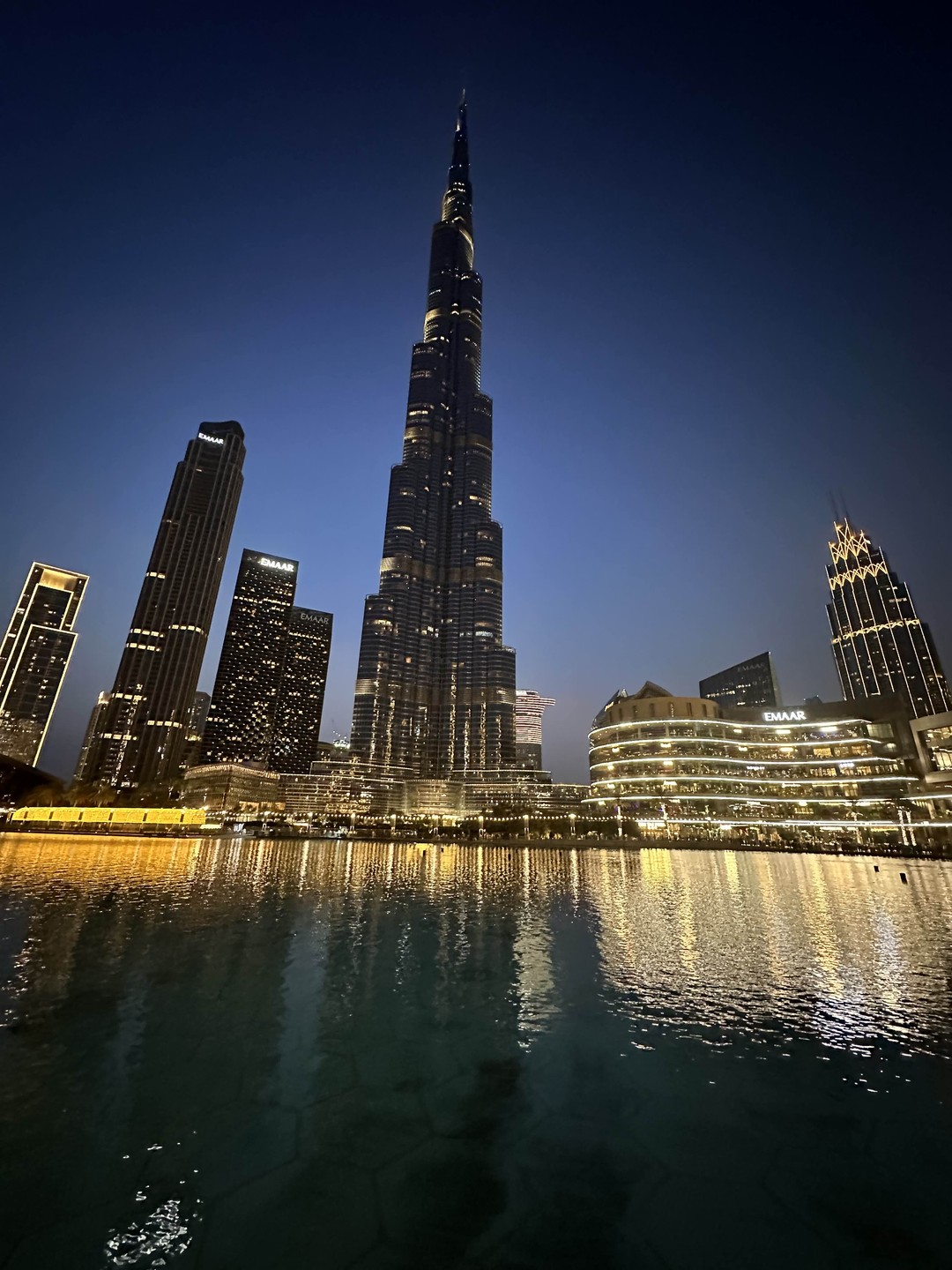 Нашем гидом был Ислам! Очень приятный и доброжелательный! Экскурсия прошла на одном дыхании! Интересно рассказывал и