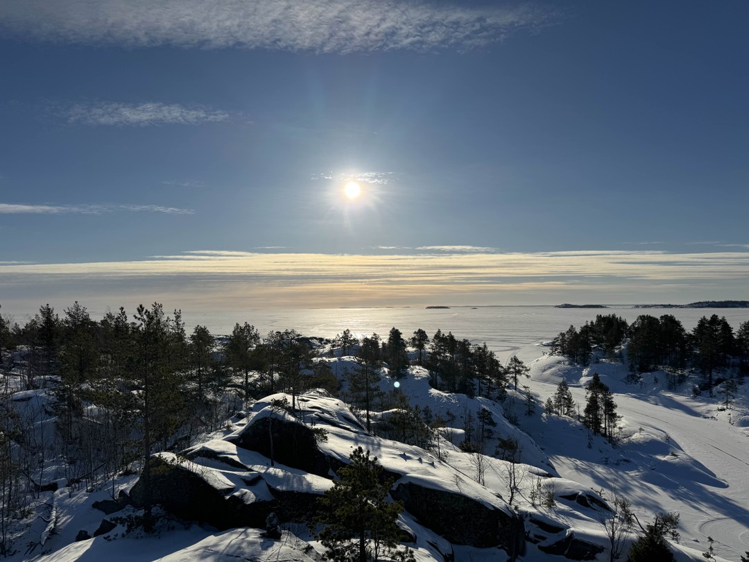 Красивые зимние пейзажи🤩понравилось! В аэролодке тепло, дают наушники, чтобы меньше слышно было шум.