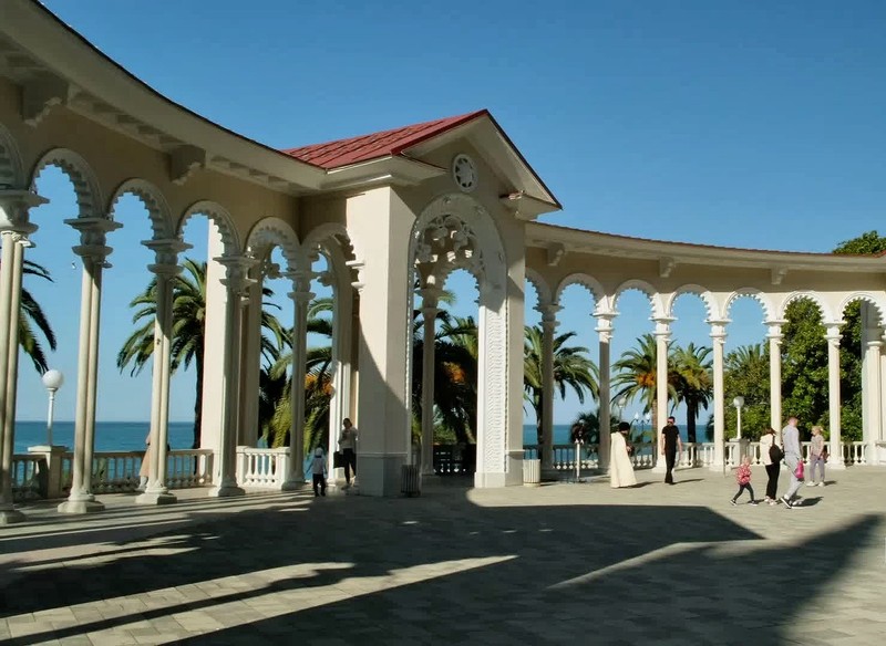 Виды Из Адлера в Абхазию — по республике с душой!