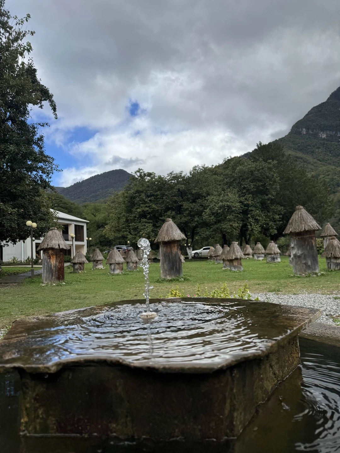 Отличная поездка, насыщенная, интересная, хорошо организованная. Повезло с погодой. Рекомендую