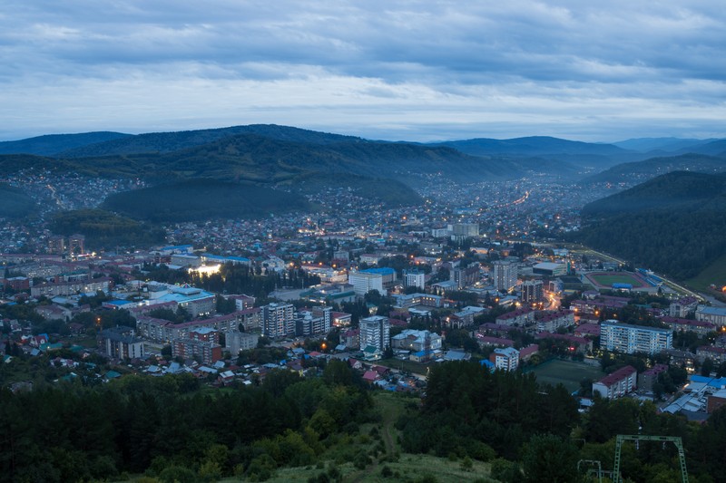 Огни вечернего Горно-Алтайска