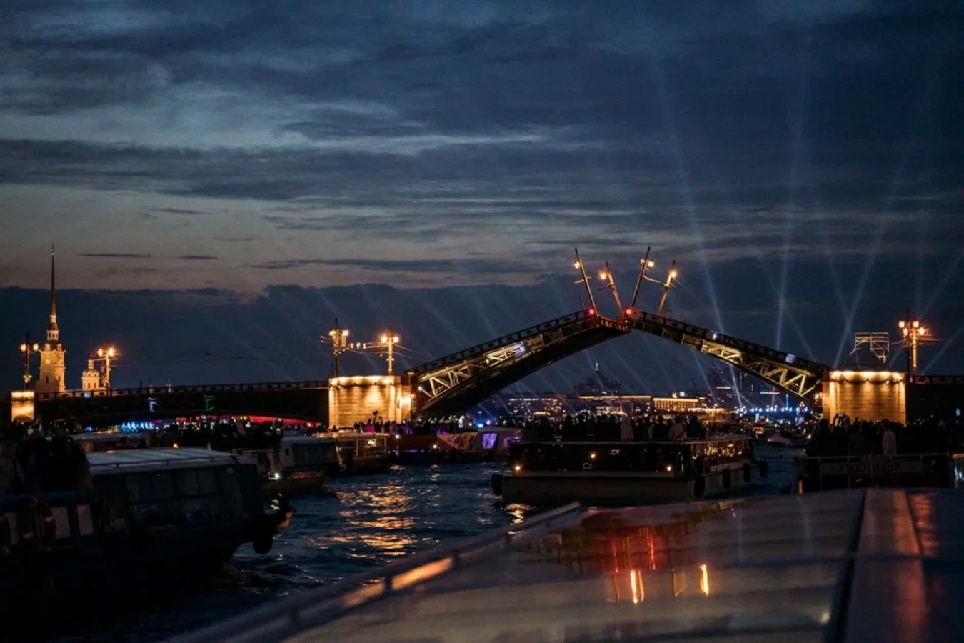 Три разводных моста Петербурга - с борта теплохода