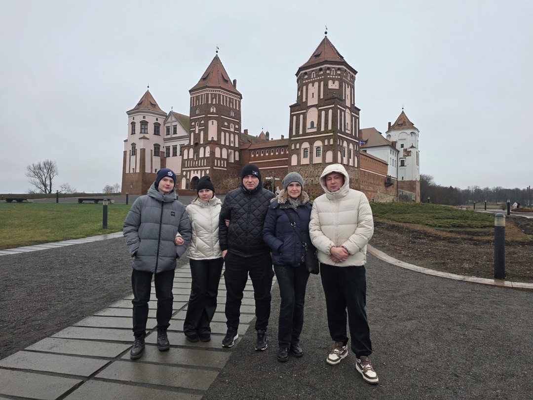 Трансфер из Минска - в замки Несвиж и Мир (Ольга)