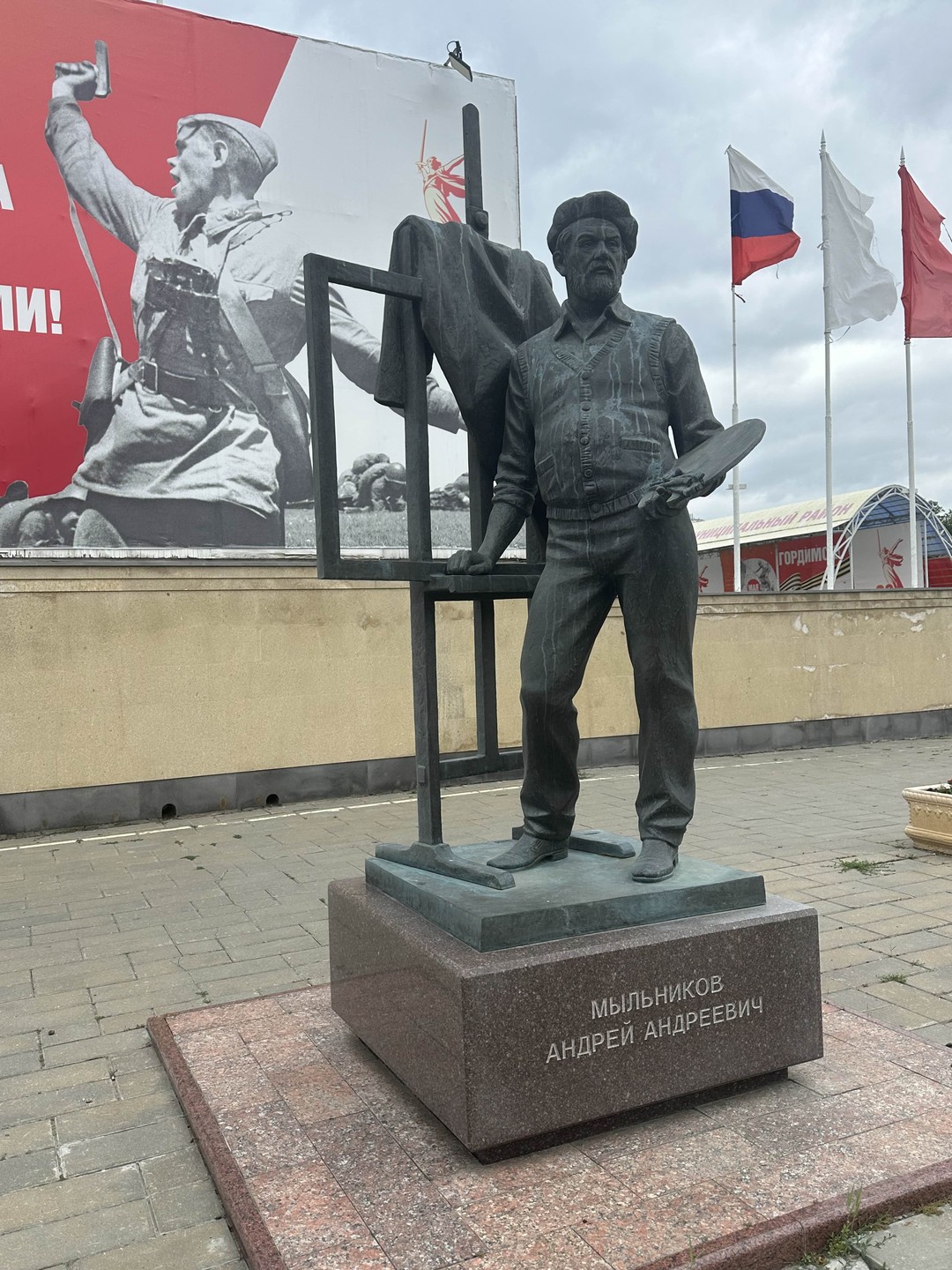 Мы заказали объединенную экскурсию Саратов и Энгельс. Если у кого-то ограниченное время на пребывание в городе
