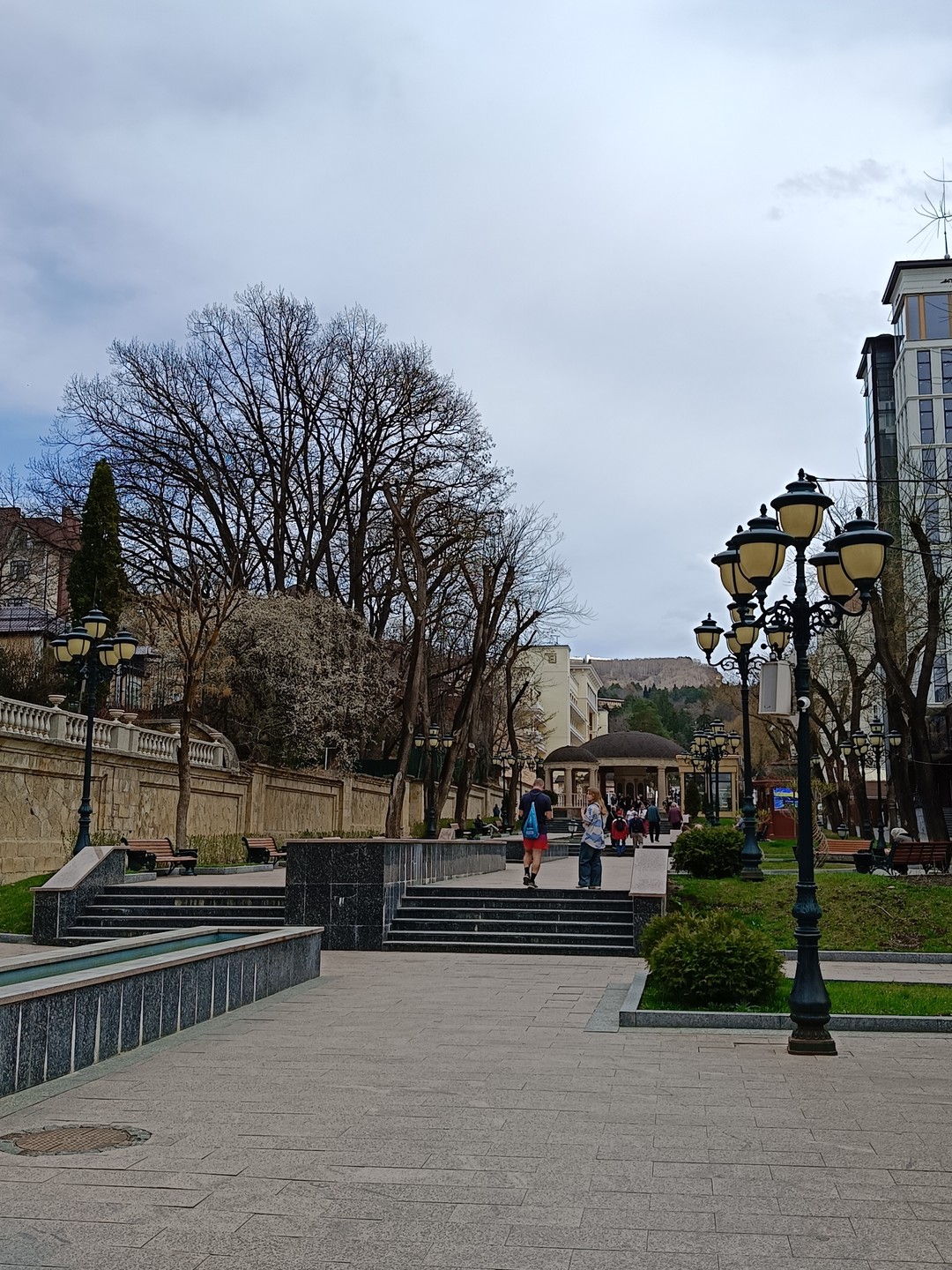 Кисловодский парк: природа, легенды, знаменитые люди (Марина)