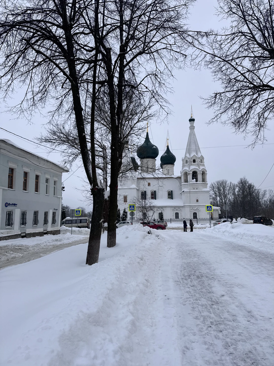 Спасибо большое замечательному экскурсоводу Юлии! Прекрасно пролетели 2 часа экскурсии по славному городу Ярославлю. У нас