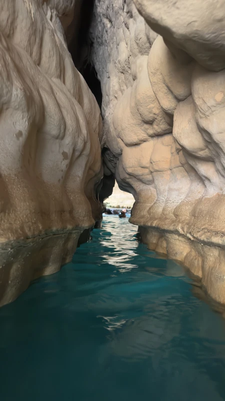 Оазис Вади-Шаб и озеро Синкхол - бирюзовые чудеса Омана