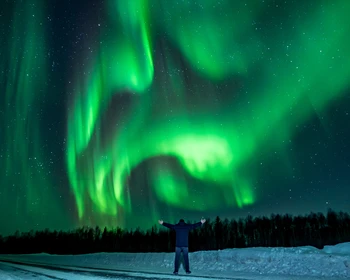 Айс-флоатинг, охота за северным сиянием
