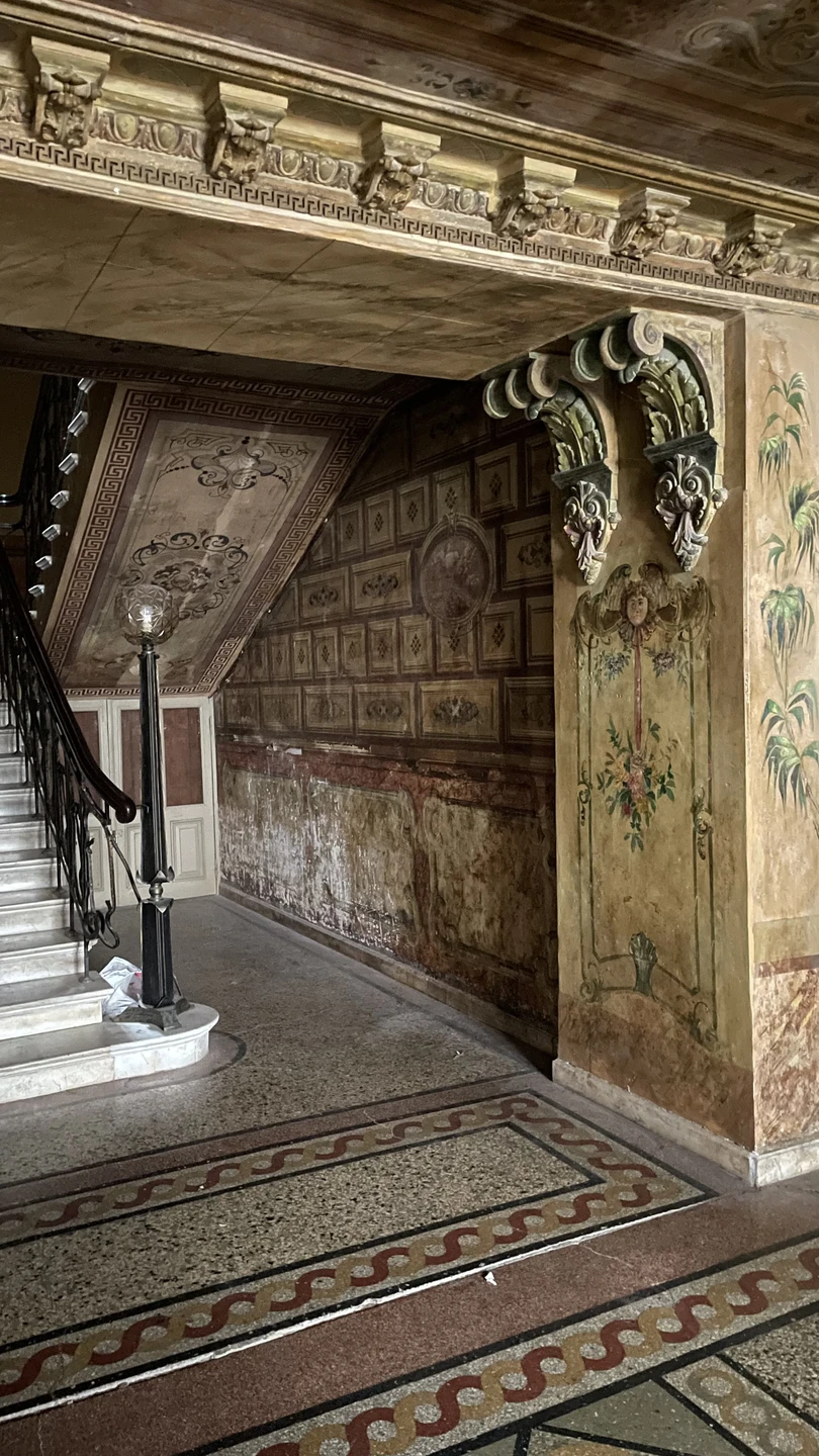 Очень здорово провели время. Квест действительно был увлекательный и помог увидеть разные уголки Тбилиси