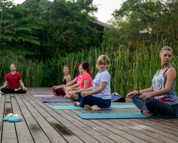 Канди и Нувара-Элия: храм Зуба Будды, ботанический сад и чайные плантации