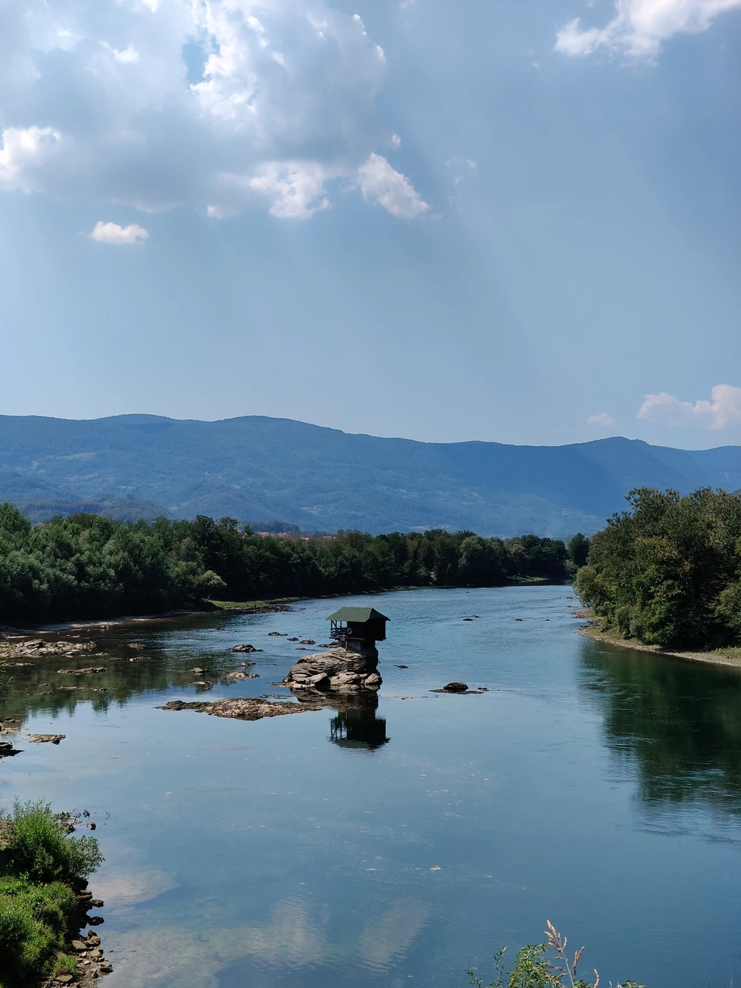 Мы ездили в однодневную экскурсию по Таре с Марко и это было незабываемо! Красоты Тары впечатляют