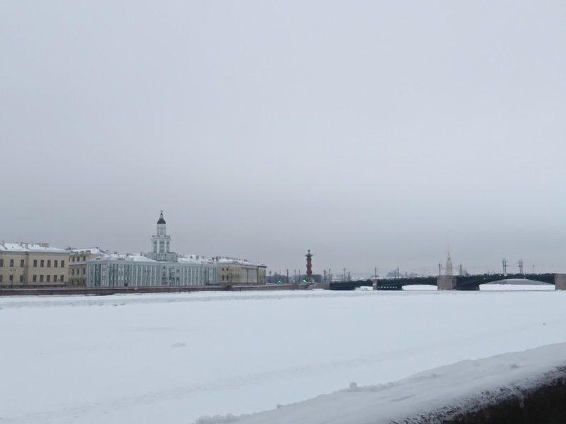 гид как родной человек,провел по самым красивым местам,человек опытный взахлеб слушали,большое спасибо ❤️