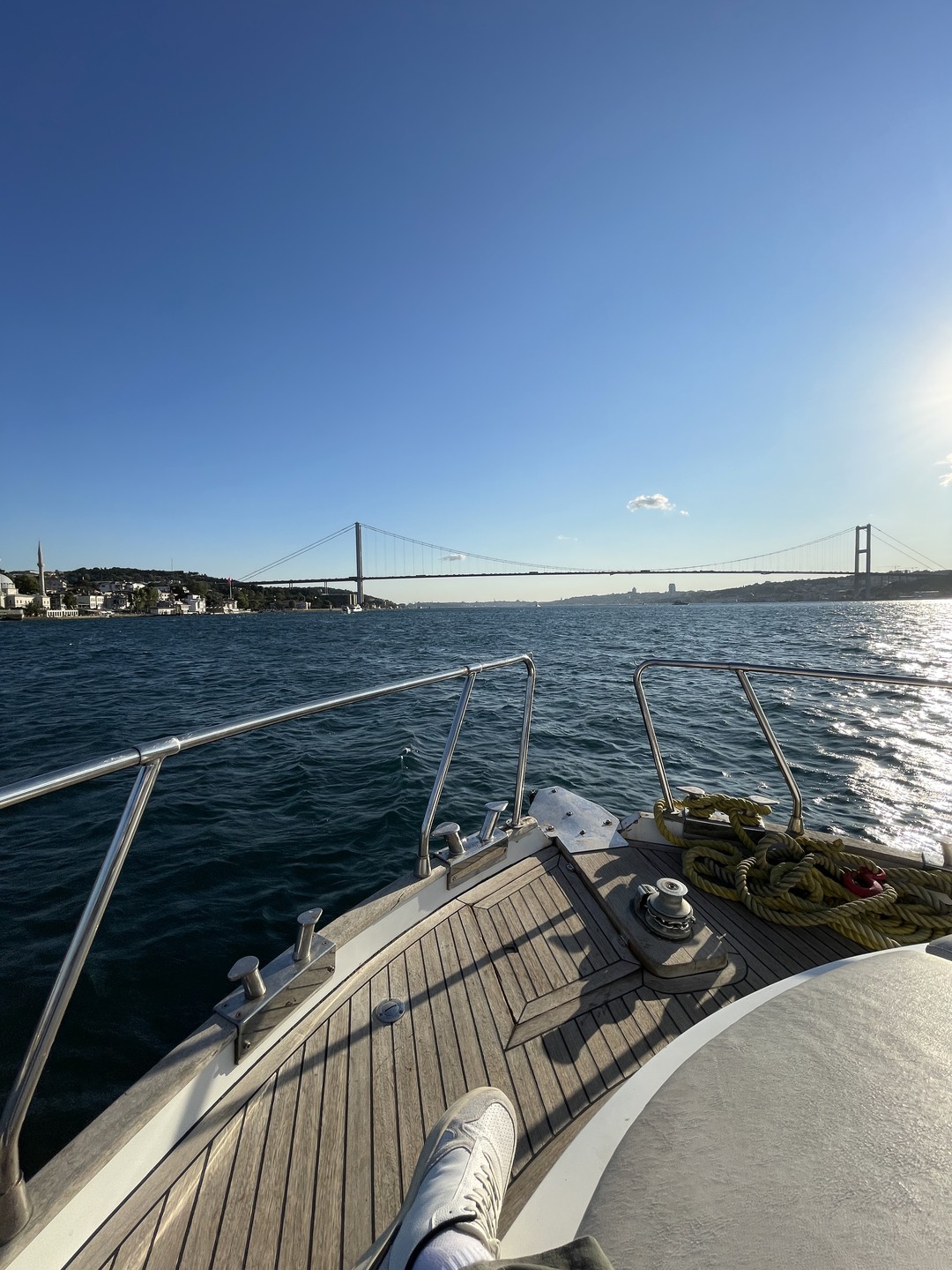 12.07 я забронировал яхту, очень быстро связались и доступно объяснили как и куда добраться!