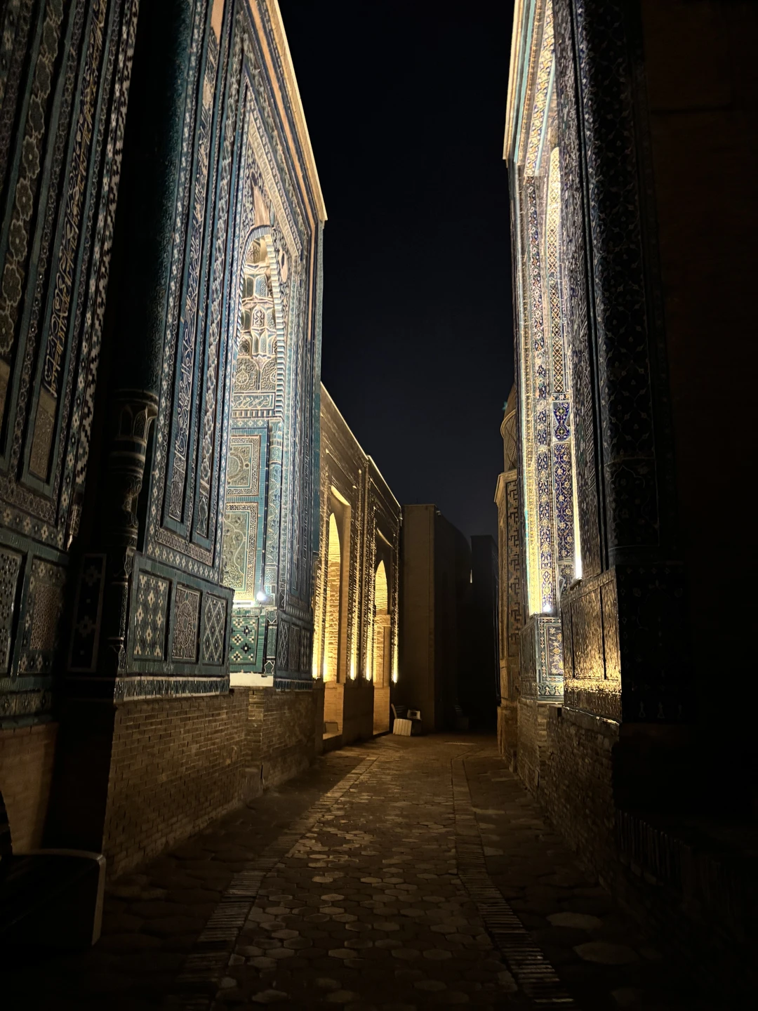 Экскурсия очень понравилась! Гид Дониёр очень интересно рассказывал, маршрут великолепный, а с исторической справкой он стал