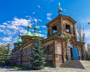 Экскурсия по Караколу, возвращение в Бишкек