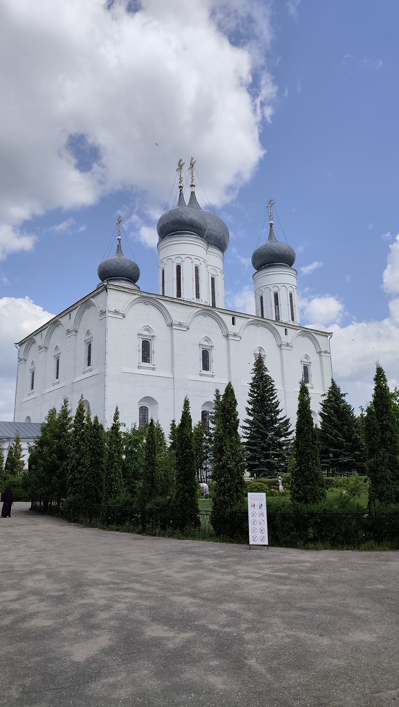 Благодатный монастырь. Великолепные моховые горы. Всё понравилось, лучший экскурсовод за неделю отдыха в Нижнем.