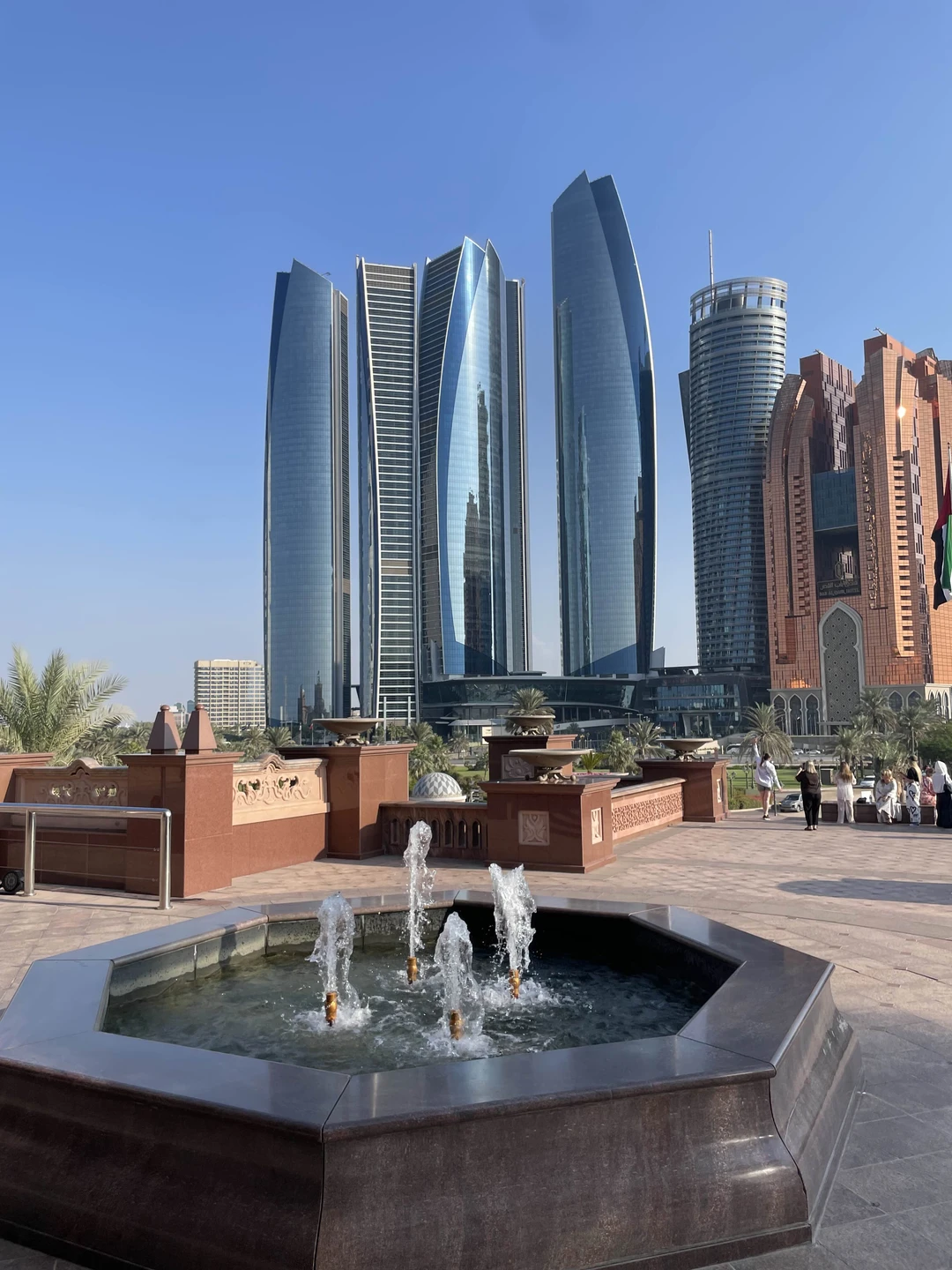 Очень понравилась экскурсия, мы в восторге. Так много нового узнали и увидели. Прекрасная организация и вождение, машина удобная. Рекомендую.