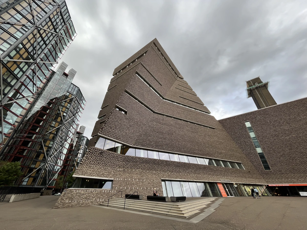 Окно в 20 век: Тейт Модерн с искусствоведом из Оксфорда