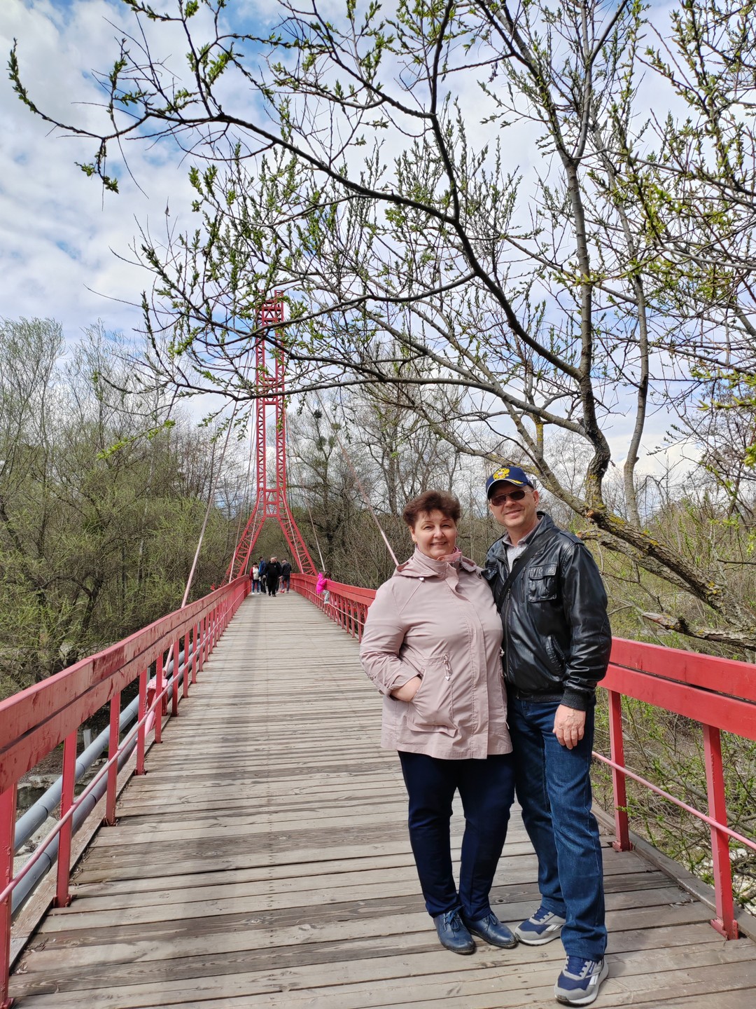 Можно просто самим погулять по городу и посетить туристические локации, но мы не прогадали, что решили