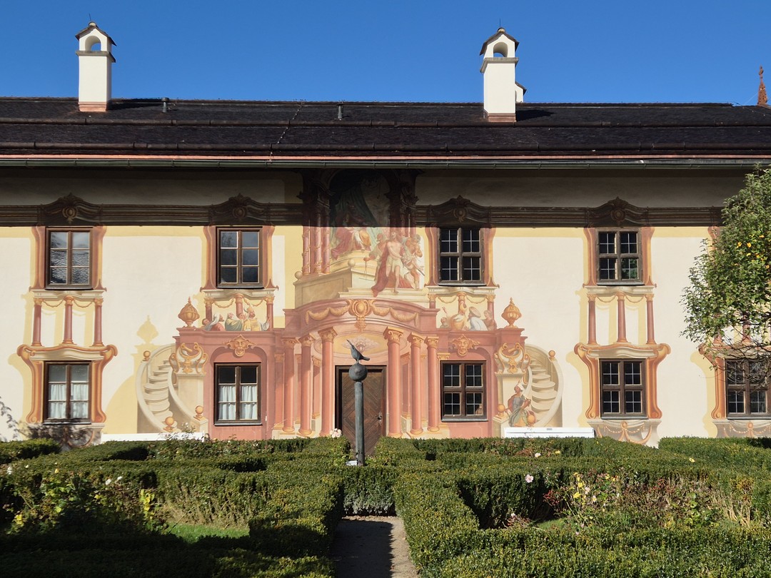 Отличная поездка,рекомендую всем! Самостоятельно за 10 часов нереально столько проехать и организовать. Ехали в удобной,чистой,теплой машине