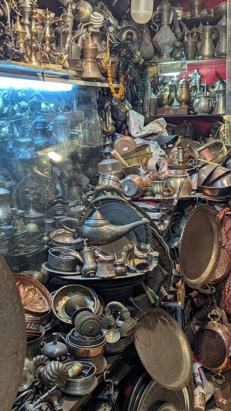 По крышам и трущобам Стамбула (Софья)
