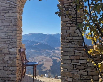 Башни Гоора и Карадахская теснина