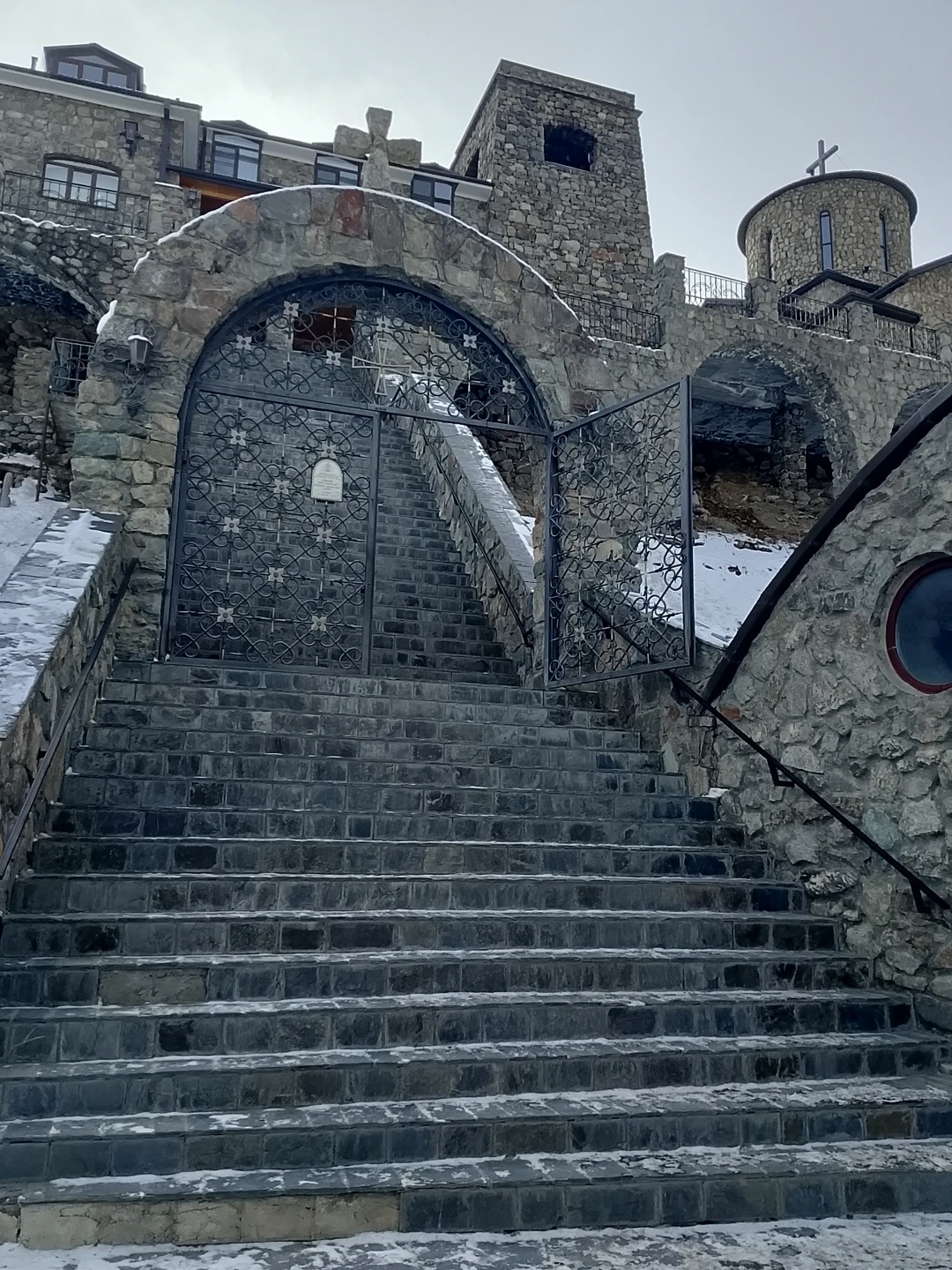 В окружении гор: лучшие места Северной Осетии за 1 день (в группе) (Александр)