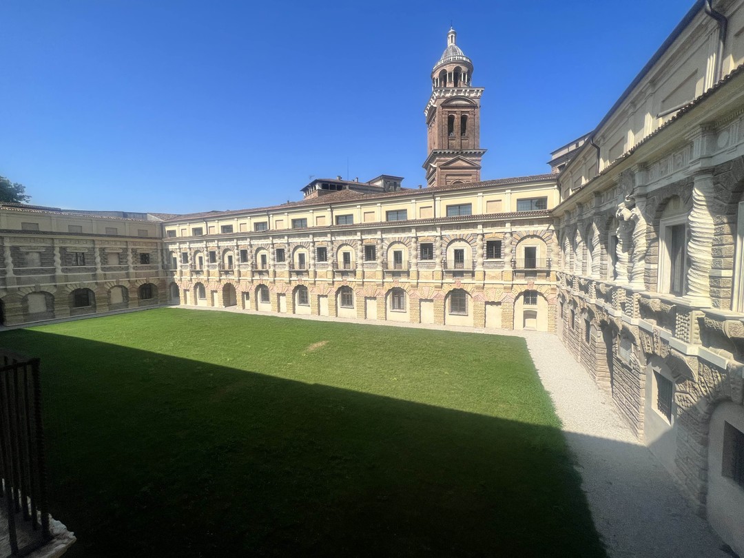 Сегодня посетили Мантую с гидом Нонной.