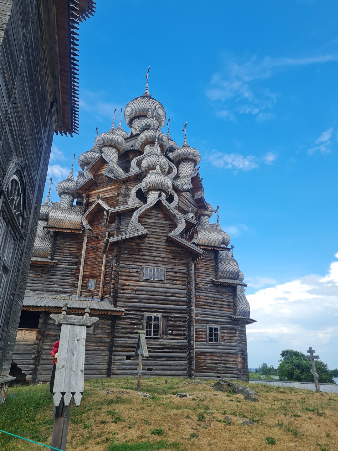 Большое спасибо Ольге за великолепную экскурсию! Мы узнали много интересного и получили массу впечатлений. Петрозаводск поразил