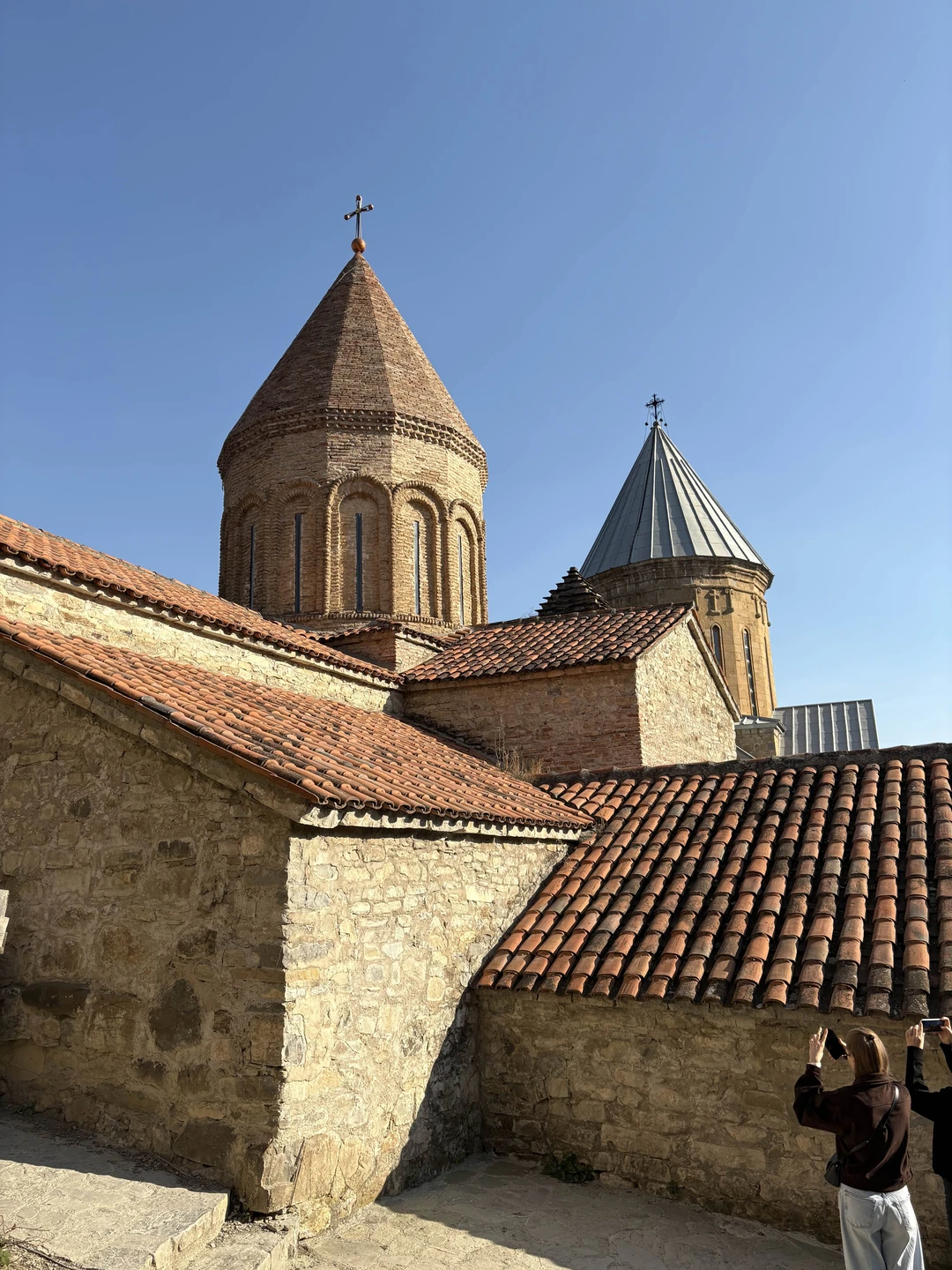 Это наша первая экскурсия по Грузии. Все очень понравилась. Нас собрал и сопровождал Владимир, замечательный человек