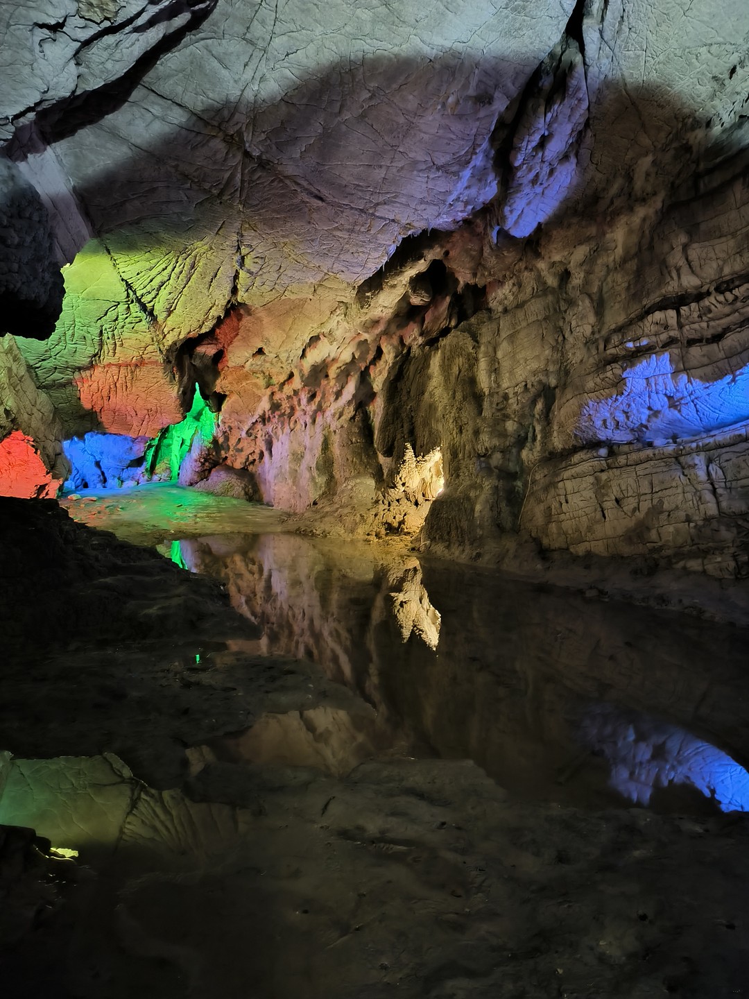 Сочи: по каньонам, пещерам и в самшитовый лес (Елена)