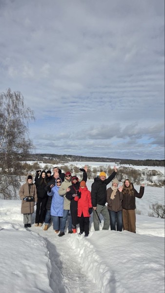 Огромное Спасибо Алексею за эту чудесную и интереснейшую экскурсию! наша большая и чудесная компания была приятно