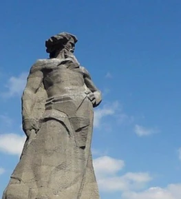 Памятник «Сказ об Урале»