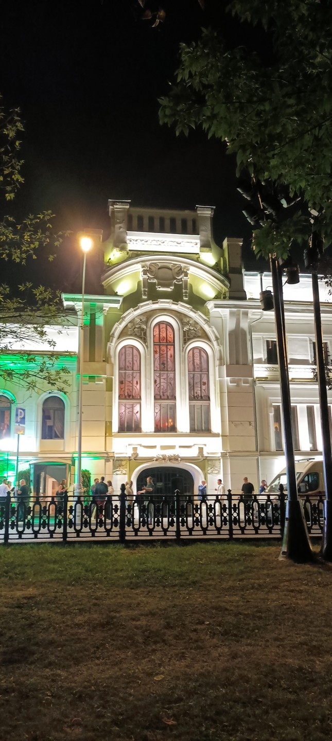 Тайная жизнь Тверского бульвара: за фасадами парадной Москвы (Сергей)