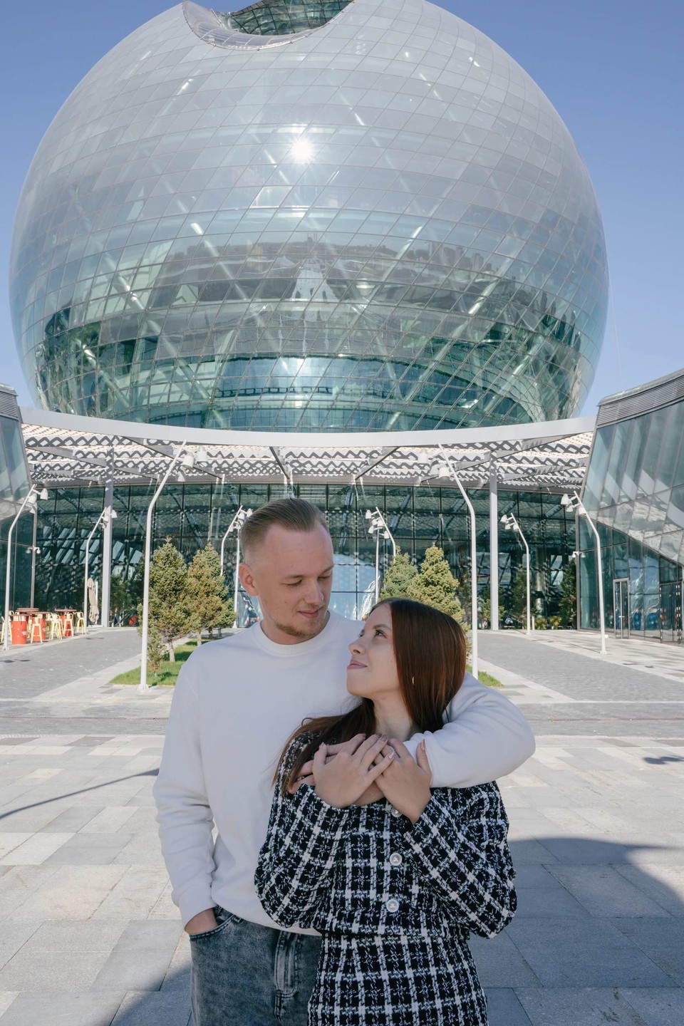 За красивыми, «живыми» фото только к Алишеру! Отличный человек и профессионал своего дела! Поможет с позами,