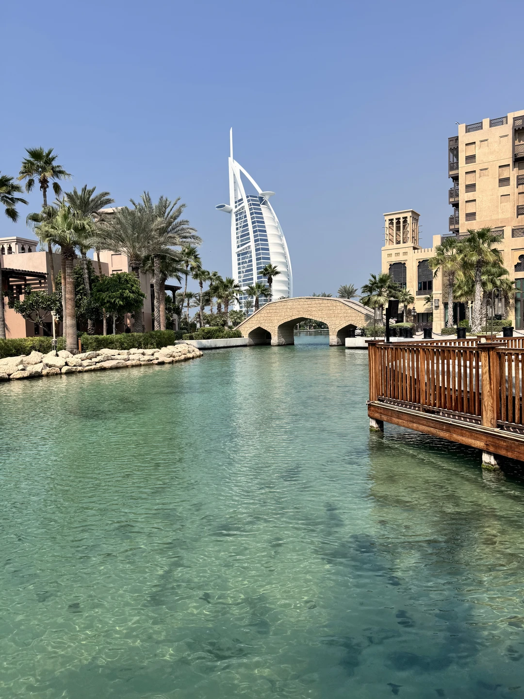 Это была наша первая поездка в Дубай. Огромная благодарность нашему гиду Азизу. Передвигались на комфортном автомобиле