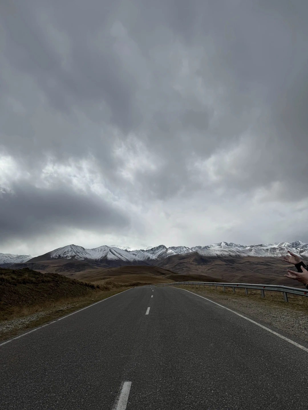 Отличная поездка! Гид Вадим очень интересно провел экскурсию, рассказал много исторических и научных фактов. Все индивидуальные