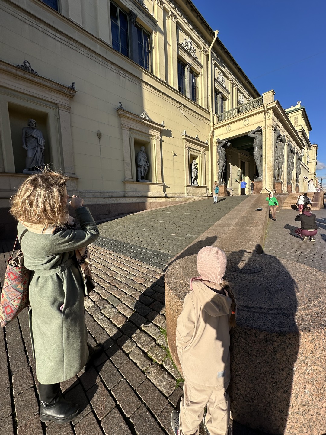 Детская экскурсия «Здравствуй, друг Петербург!» (Элина)