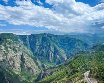 Севан, дегустация на винодельне и переезд в горы