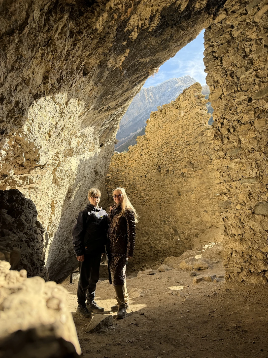 Очень понравилась экскурсия! Шикарные места и виды, разнообразные локации, фото - как для журнала! Григорий -