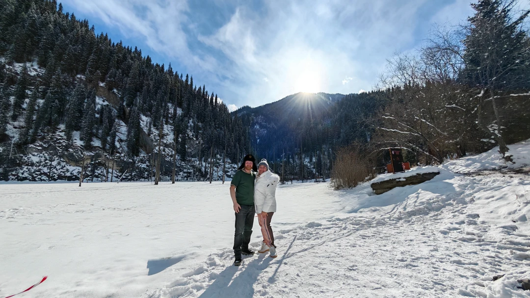 Отличная экскурсия, посетили очень интересные места за 1 день. Нас сопровождала Эльмира, очень внимательная, заботливая, отвечала