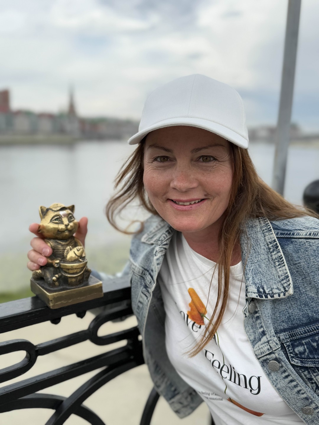 Гид Елена отлично показала самые красивые места города. Помогла полюбить и оценить это прекрасное место