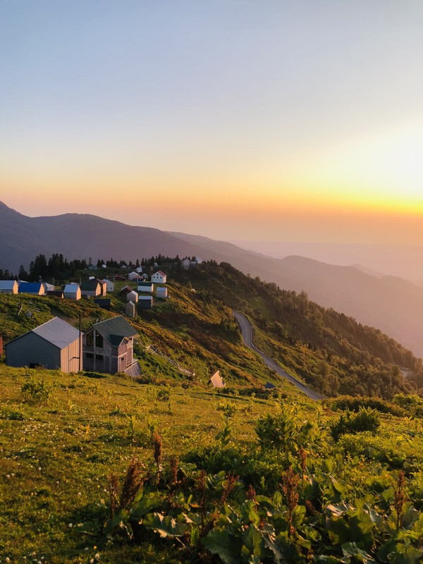 На вершине облаков: путешествие из Батуми в Гомис Мта (всё включено)