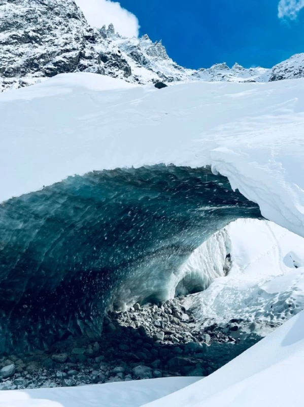 К вечным ледникам Эльбруса - из Пятигорска