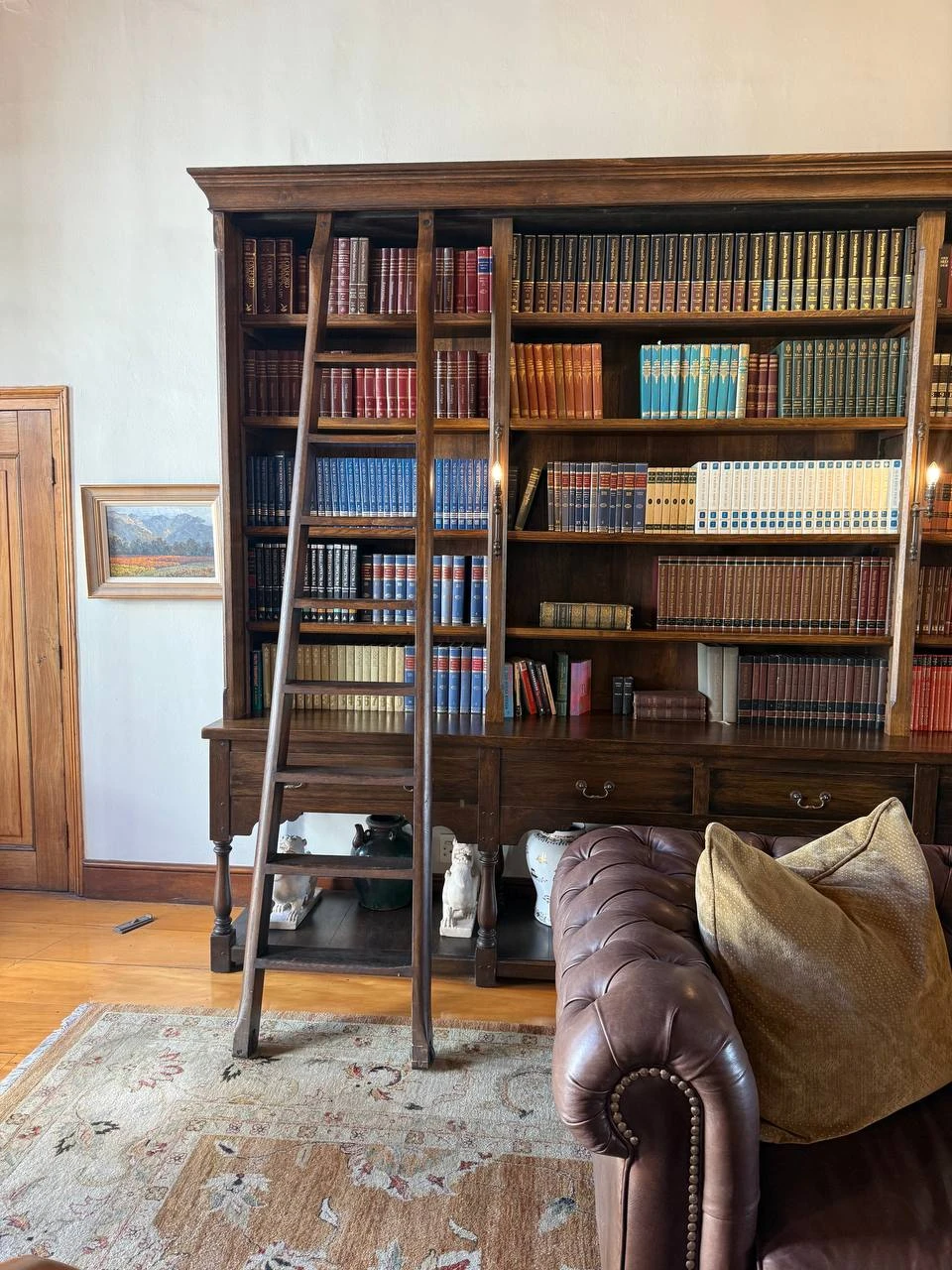 Это не просто экскурсия, а настоящее «сафари» для гурмана! Гид-сомелье не только блестяще знает тему, но