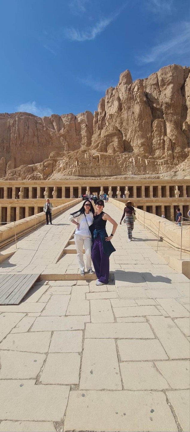 Хотим выразить огромную благодарность организатору тура Кариму, гиду Махмуду и водителю за шикарную экскурсию!