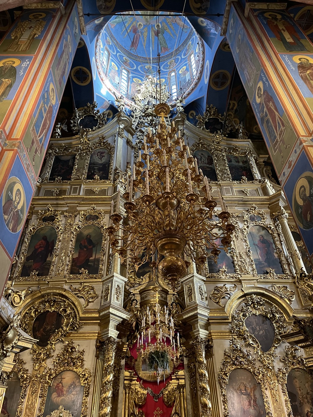 Я имею привычку, перед тем как заказать экскурсию, почитать отзывы. И могу точно сказать, об этом